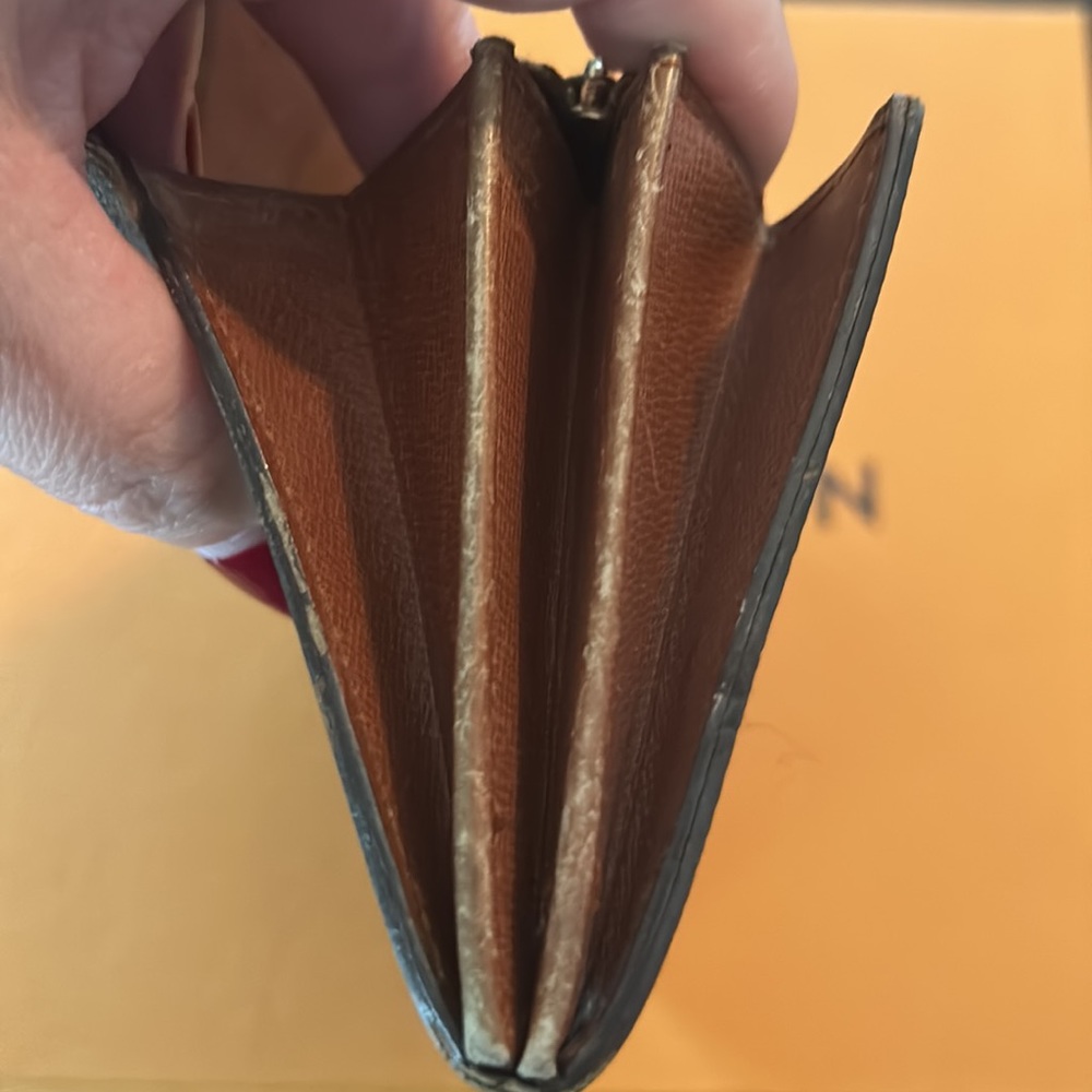 Authentic Louis Vuitton Monogram Sara Wallet - Picture 11 of 12